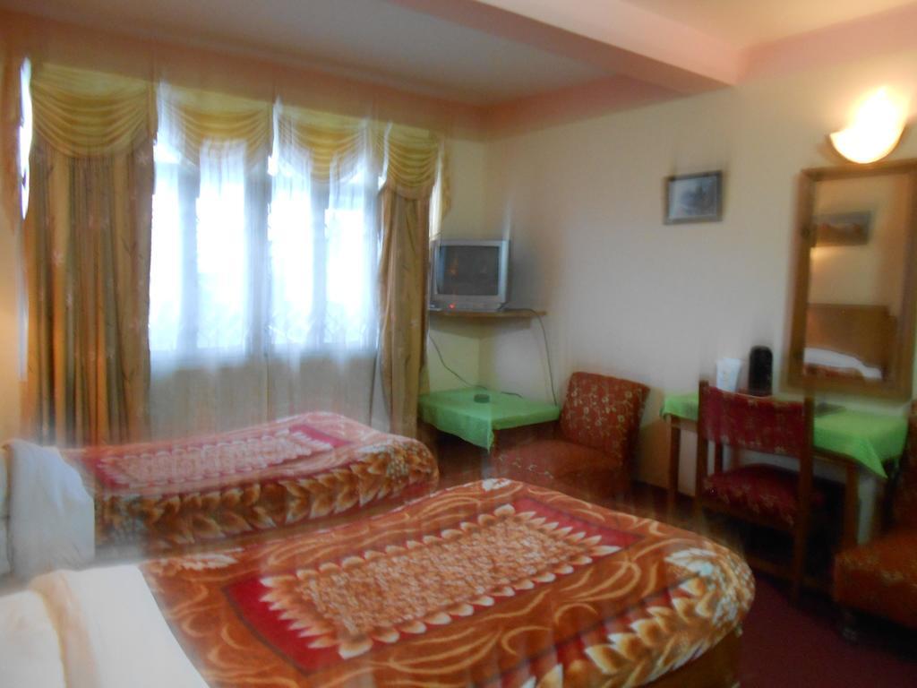 Pradhan Residency Darjeeling  Room photo