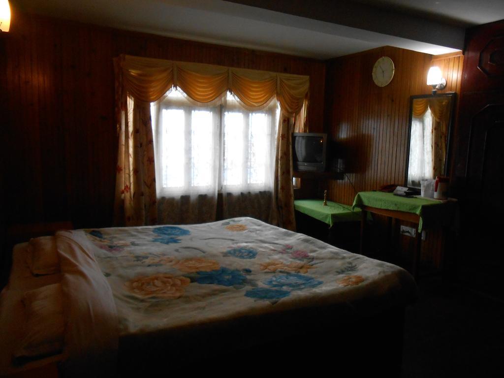 Pradhan Residency Darjeeling  Room photo